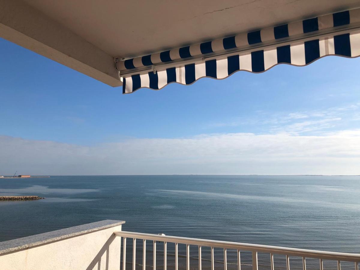 Apartamento En Primera Linea De Mar Sant Carlos de la Ràpita 외부 사진